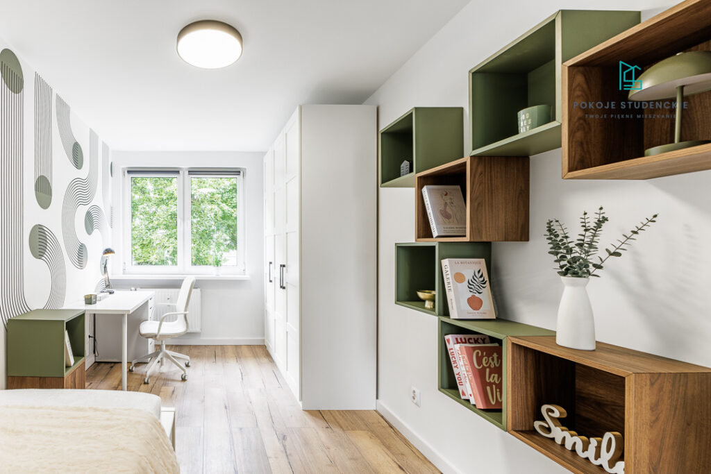  16a5682 hdr edit logo